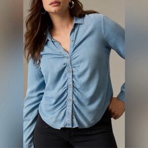 Cloth & Stone Button Down Women’s 1X Blue Chambray Long Sleeve Shirred Shirt